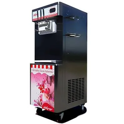 Machine à glace italienne professionnelle à habillage noir sur roulettes, trois manettes de tirage et écran